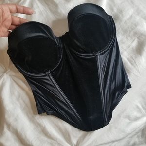 Victoria secret bustier 36C